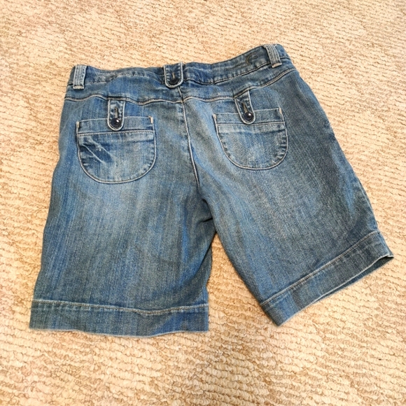 American Eagle Jean Shorts 10 Regular - Picture 2 of 4